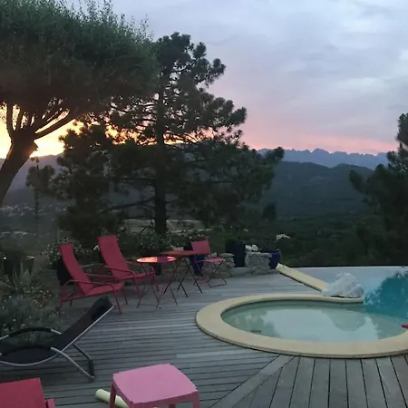 Louisa Holiday home *