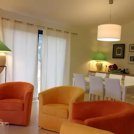 Louisa Holiday home Lecci